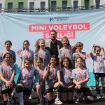 kucukcekmecedeki-voleybol-senliginde-500-sporcu-mucadele-etti-1lrsCpjl.jpg