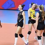 son-sampiyon-vakifbank-super-finalde-sahne-aliyor-DFdGNQbK.jpg