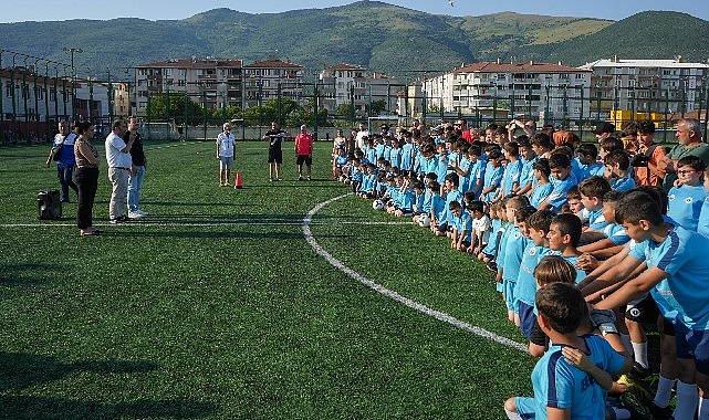 gemlik-belediyespor-yaz-okullari-yogun-katilimla-basladi-ypmdglct.jpg