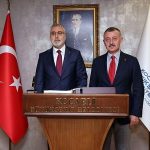 bakan-isikhandan-kocaeli-buyuksehir-belediyesine-ziyaret-2IYFDDIq.jpg
