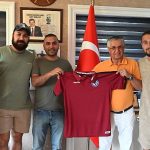 kemer-belediyesinden-ilcenin-futbol-takimlarina-malzeme-destegi-yvWgN6MZ.jpg