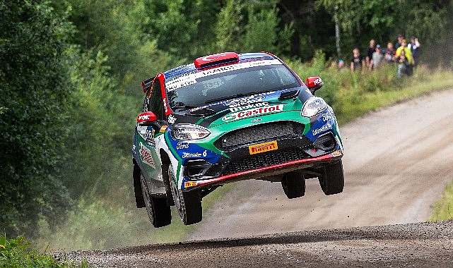 castrol-ford-team-turkiye-wrc-akropol-rallisinde-start-almaya-hazirlaniyor-f34QzIk3.jpg
