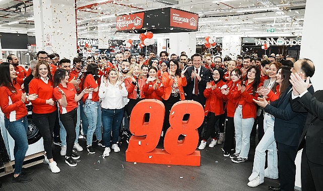 mediamarkt-yeni-magazasini-atlaspark-avmde-acti-ANtPdJyC.jpg