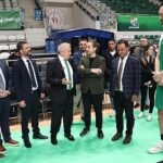 sadi-ozdemir-bursaspor-basketbol-takimini-antrenmanda-izledi-1d3jFibc.jpg