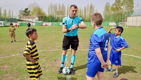Sivas Belediyesi tarafından her yıl geleneksel olarak düzenlenen İlkokullar Arası Futbol Turnuvası başladı