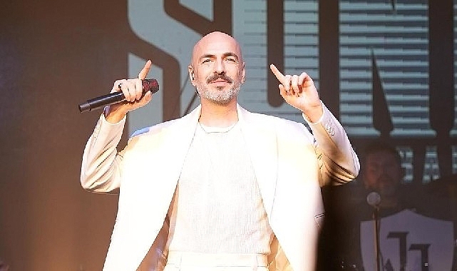 soner-sarikabadayidan-sold-out-serisi-devam-ediyor.jpg