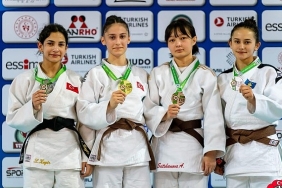 konya-buyuksehir-belediyesporda-judoda-bir-sampiyonluk-daha.jpg