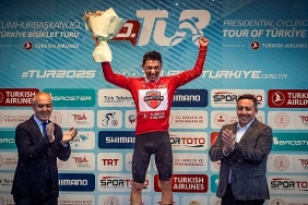 60-cumhurbaskanligi-turkiye-bisiklet-turunda-dorduncu-gun.jpg