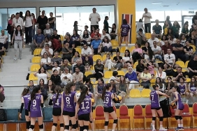 beylikduzu-belediyesi-voleybol-turnuvasi-sona-erdi.jpg