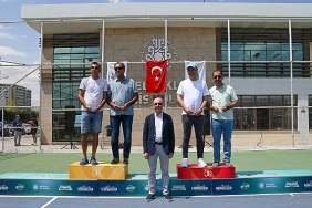selcuklu-belediyesi-t200-masters-tenis-turnuvasi-sona-erdi.jpg