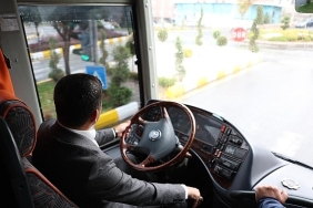 baskan-rasim-ari-nevsehir-belediyesi-sk-takim-otobusunu-kullandi.jpg