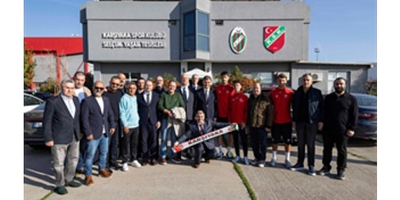 Başkan Tugay’dan iki efsaneye ziyaret