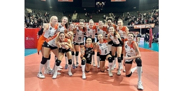 eczacibasi-dynavit-evinde-zeren-sporu-3-0-maglup-etti.jpg