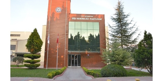 Ege Üniversitesi Diş Hekimliği Fakültesinde Yapay Zekâ Dönemi