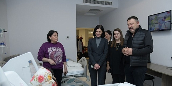 Hastanede Yeni Yıl Ziyareti