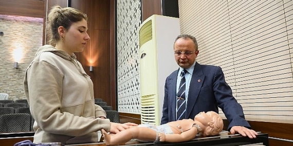 Keçiören Belediyesi’nden Hayat Kurtaran Eğitim