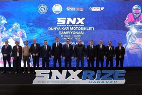 snx-turkiye-dunya-kar-motosikleti-sampiyonasi-rize-handuzunde.jpg