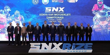 snx-turkiye-dunya-kar-motosikleti-sampiyonasi-rize-handuzunde.jpg