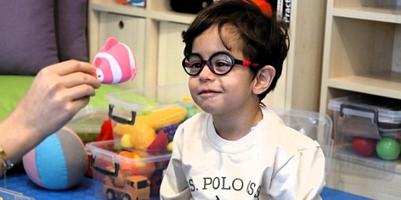 Talha’nın iletişim yolculuğu Gonca’yla başladı