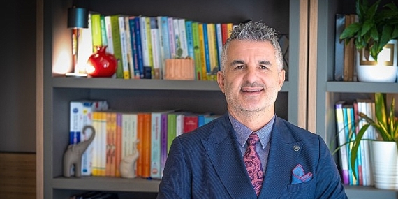 Acıbadem Üniversitesi Beslenme ve Diyetetik Bölümü Başkanı Prof. Dr. Murat Baş, Bitter Çikolata İle İlgili Yeni Araştırmayı Yorumladı:   “Bitter Çikolata Yaşlanmayı Yavaşlatıyor, Ancak Bilinçli Tüketilmeli”