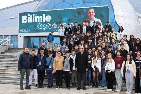 baskan-altay-28-ilcemizden-14-bin-ogrencimiz-bu-yil-bilim-merkezi-ile-tanismis-olacak.jpg