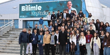 baskan-altay-28-ilcemizden-14-bin-ogrencimiz-bu-yil-bilim-merkezi-ile-tanismis-olacak.jpg