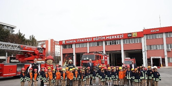 Başkan Altay: “Konya’da 1. Sınıfa Giden 45 Bin Çocuğumuza İtfaiye Eğitimi Veriyoruz”