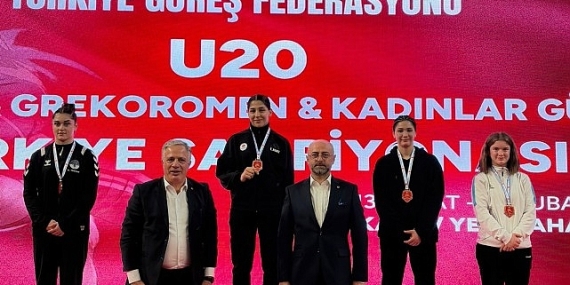 Nevşehir Belediyesi SK Güreşçilerinden Türkiye Dereceleri