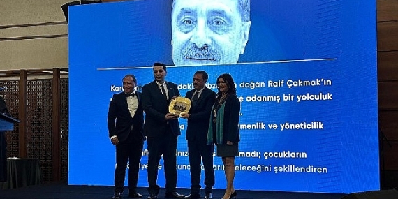 Yenişehir’in eğitim devrimi ödülle taçlandı