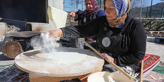 Antalya Büyükşehir’in kadınlara yönelik destekleri istihdama dönüşüyor