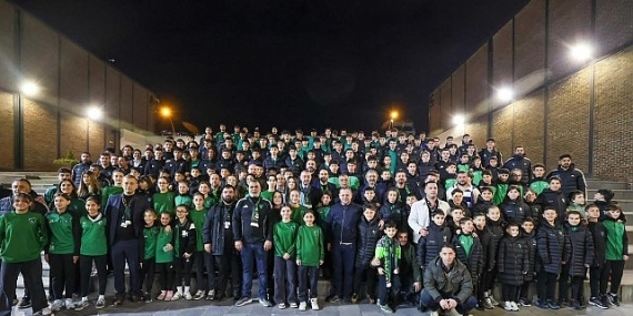 Başkan Büyükakın, Hodri Meydan İftarı’nda konuştu:     “Kocaelispor çok daha iyi yerlerde olacak”