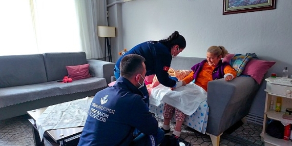 Başkan Övünç Demir Sağlık Hizmetlerinde Fark Yarattı