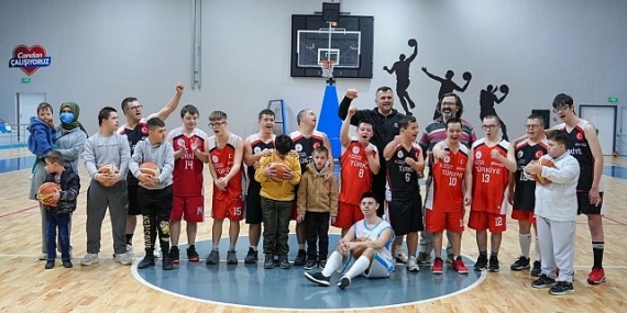 Başkan Taşyasan “Özel dev adamlarla” buluştu