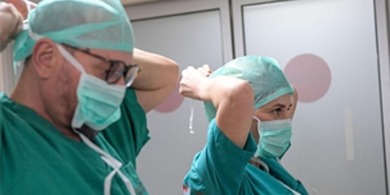 Doğdukları hastanede şifa dağıtıyorlar