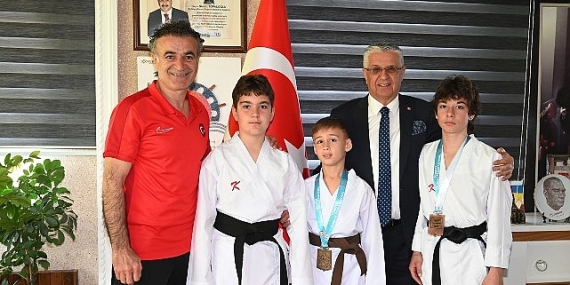 Kemer Belediyesi karate takımından iki madalya