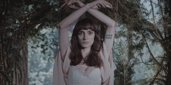 Leliel’den içsel bir yüzleşme: ‘Söz Gelimi’ (Synthetic Stars) yayında!