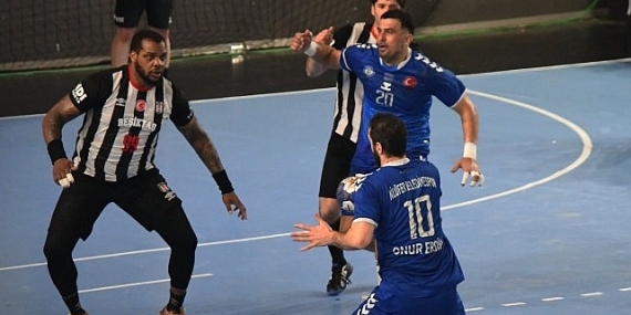 Nilüfer Belediyesi lider Beşiktaş’ı deplasmanda mağlup etti