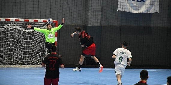 Nilüfer Belediyespor Play-Off’a galibiyetle başladı