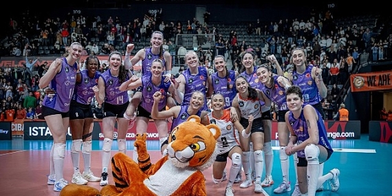 Turuncu beyazlılar yarı finale bir adım daha yaklaştı…