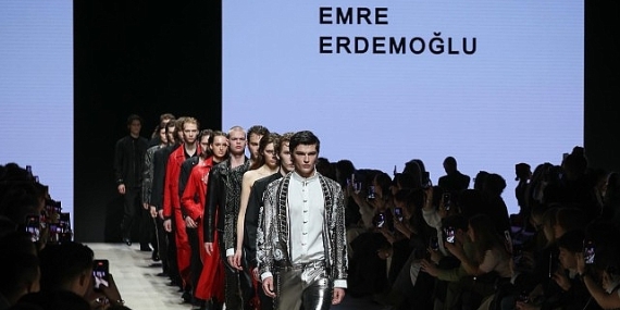 Ünlü Modacı Emre Erdemoğlu Moskova’da Şov Yaptı