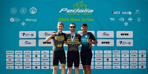 Yılmaz ve Tarakçı’dan Antalya’da Çifte Zafer