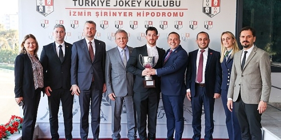 Buca Belediye Başkanlığı Koşusu’nu Önderbeyim kazandı