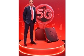vodafone-turkiye-icra-kurulu-baskani-engin-aksoy-vodafoneun-dunyada-yaptigi-en-buyuk-5g-lansmanini-turkiyede-gerceklestirdik.jpg